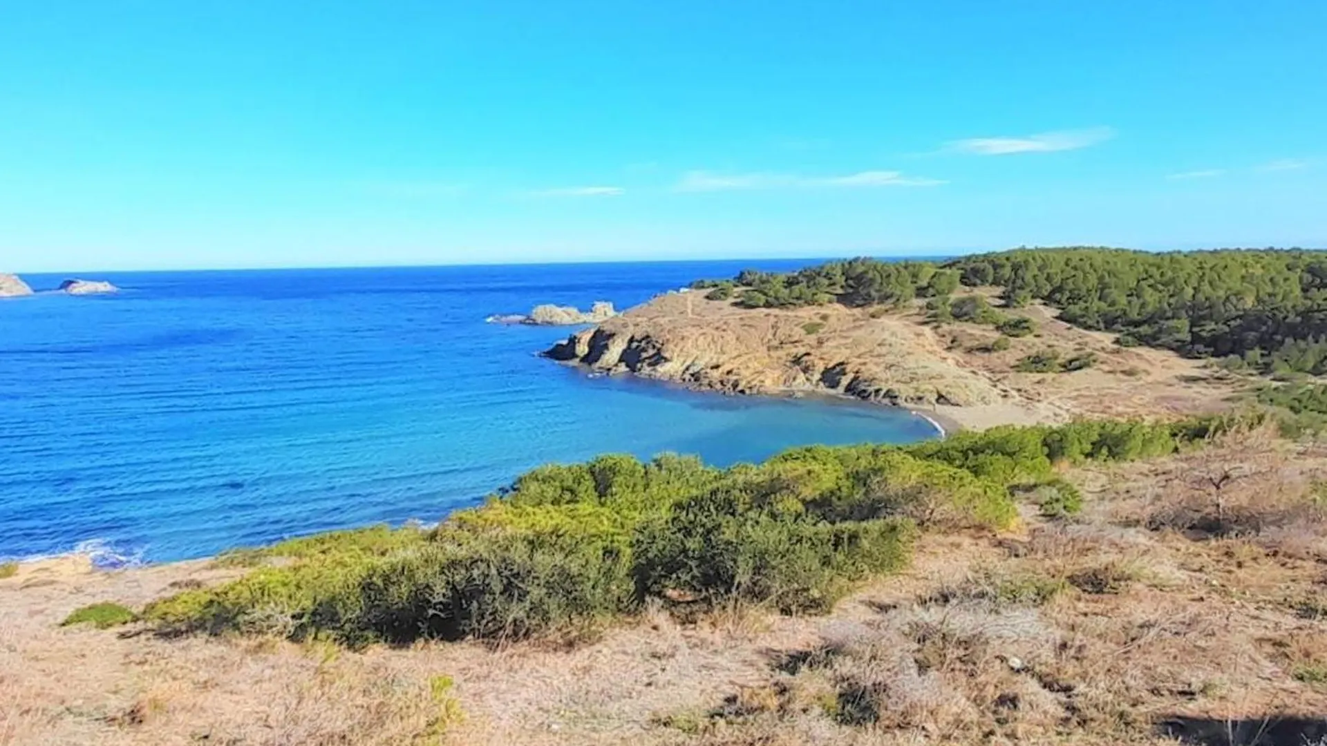 Apartamento Reformado Con Jardin Y Terraza Frente Al Mar En Cap Ras, Cerca De Llanca, Acepta Mascotas - Es-170-29 Apartment Llanca