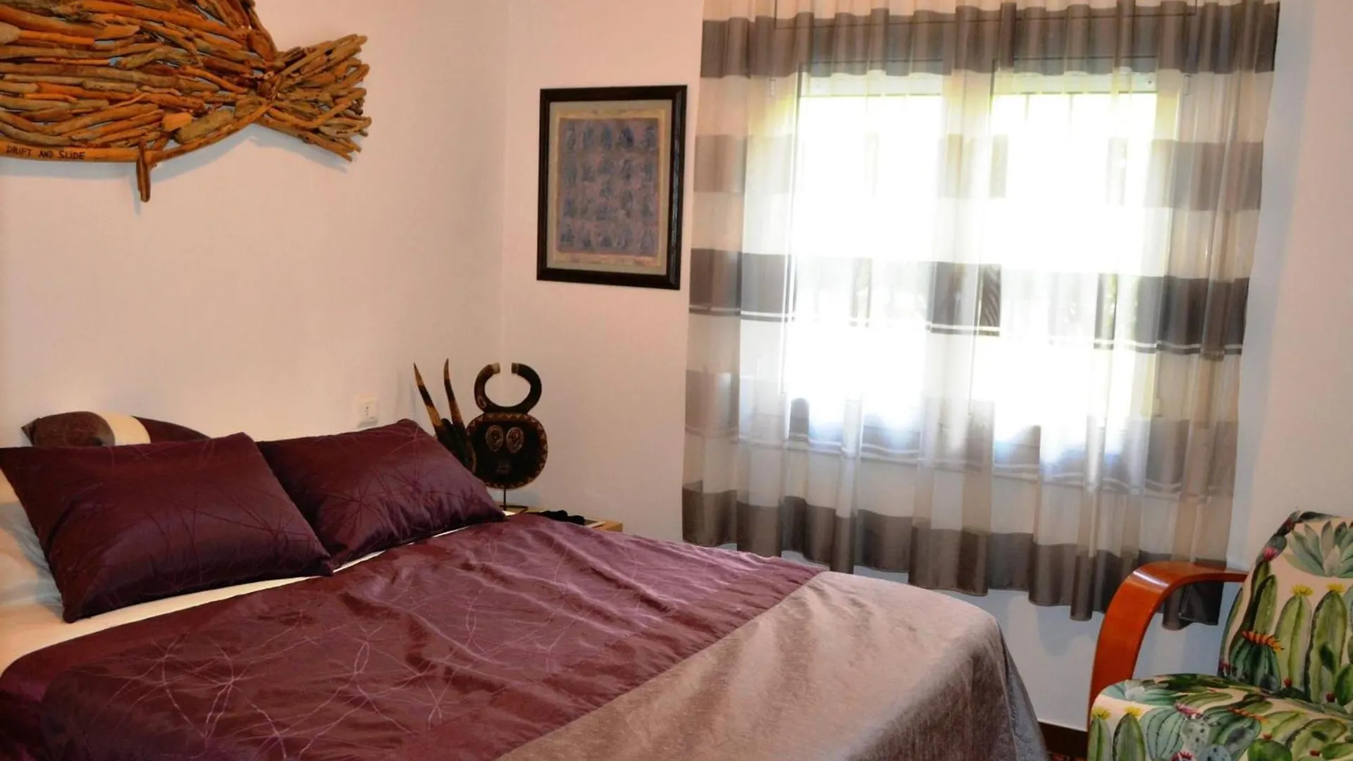 Apartamento Reformado Con Jardin Y Terraza Frente Al Mar En Cap Ras, Cerca De Llanca, Acepta Mascotas - Es-170-29 Spain