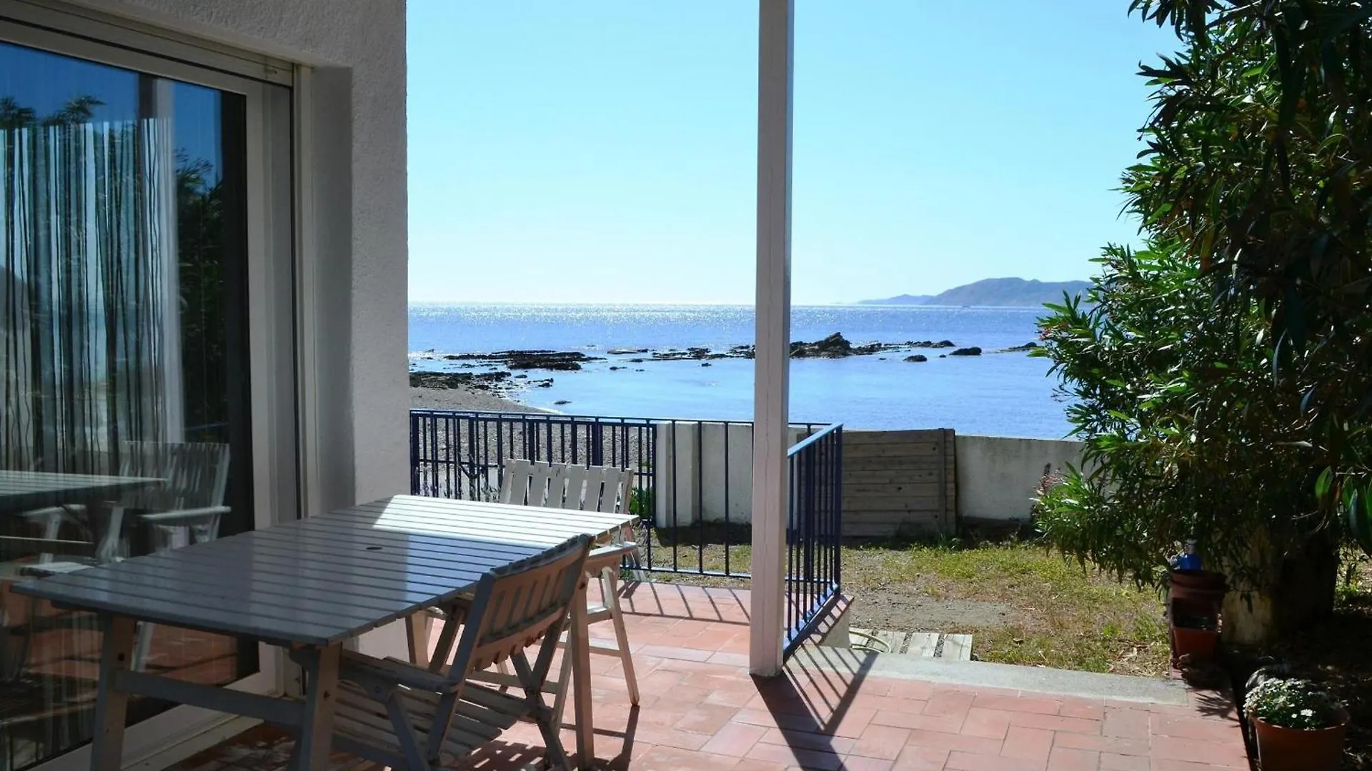 Apartment Apartamento Reformado Con Jardin Y Terraza Frente Al Mar En Cap Ras, Cerca De Llanca, Acepta Mascotas - Es-170-29